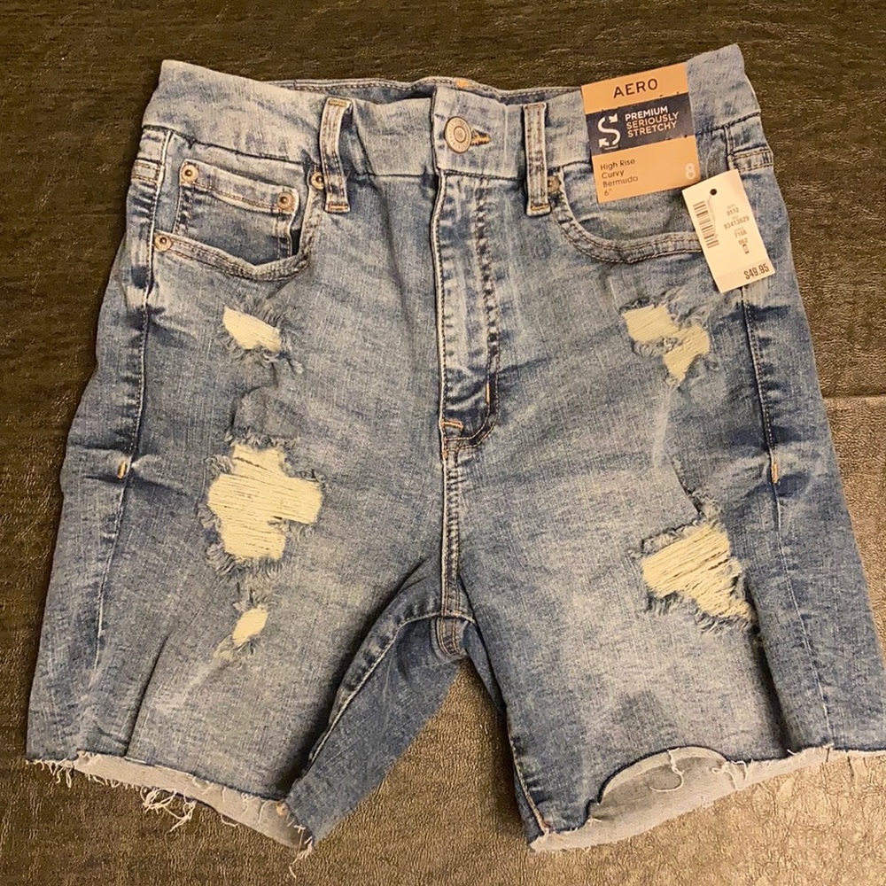 Aeropostale high rise curvy Bermuda 6” size 8 premium seriously stretchy shorts